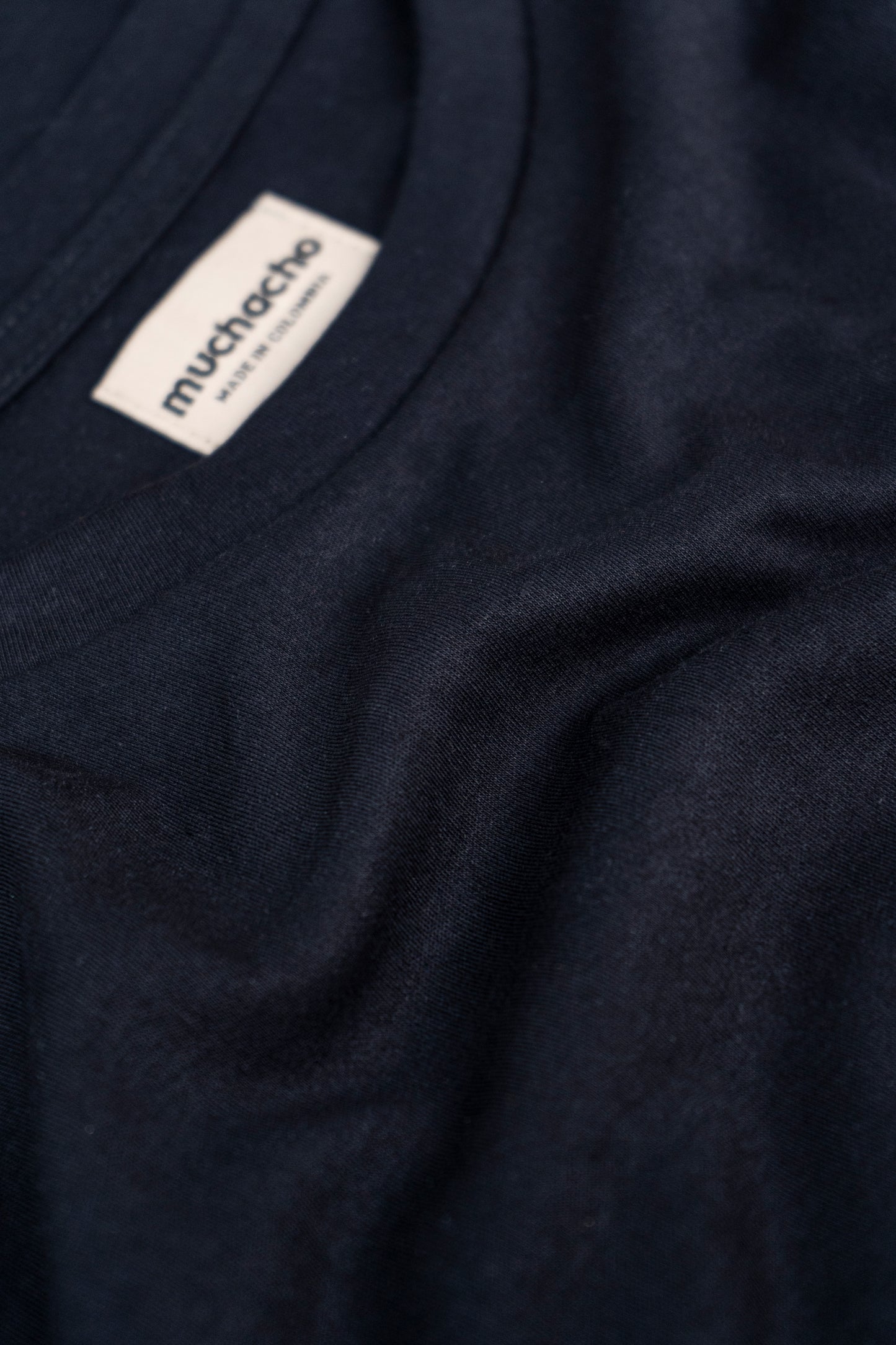 essential t-shirt perfect black